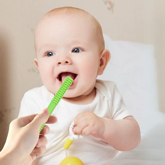 Anneau dentition bébé | Apaisant Naturel bat - lesirreductiblesbabys.com